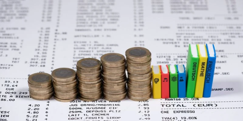 Những yếu tố tác động đến mức chi phí cần chi trả